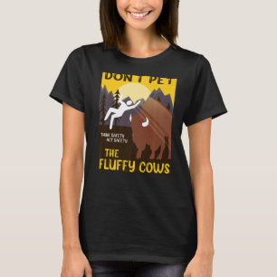 もふもふ牛に触らないで フワフワ牛 アメリカバイソン プレ Tシャツ