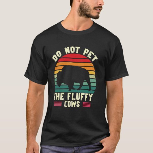 もふもふ牛に触らないで Tシャツ (正面)