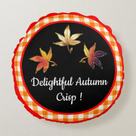 もみじの葉がおいしそうにサクサク鳴る、愉快で楽しい秋 ラウンドクッション