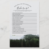 もやのかかった松の木の雨林 ブライダルシャワーのゲーム (正面)