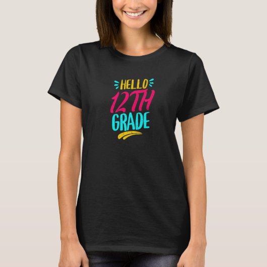 やあ、高校3年生の初日の先生、学校に戻ってきたね Tシャツ (正面)