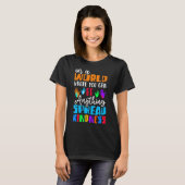 やさしさを広げやる気を起こさせるるおもしろい兆 Tシャツ (正面フル)