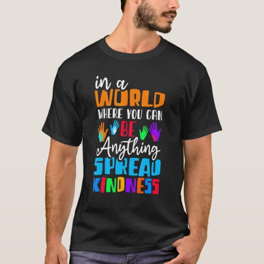 やさしさを広げやる気を起こさせるるおもしろい兆 Tシャツ (正面)