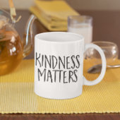 やさしさ問題シンプル白黒ミニマル コーヒーマグカップ