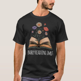 やっぱりエロティックなラノベを読んでいるお母さん Tシャツ