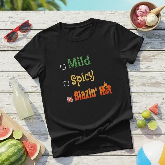 やや辛い灼熱 Tシャツ