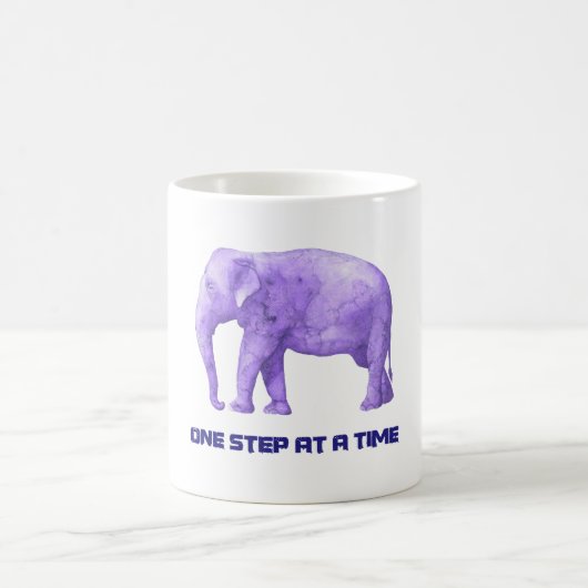 やる気を起こさせるタイポグラフィ紫色の水彩象 コーヒーマグカップ (中央)