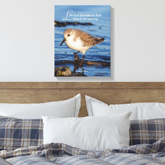 「やる気を起こさせる人生は旅だ」サンダル キャンバスプリント (インサイチュ (寝室))