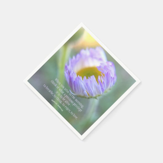 やる気を起こさせる引用文タイポグラフィフローラマクロ写真 スタンダードカクテルナプキン (角)