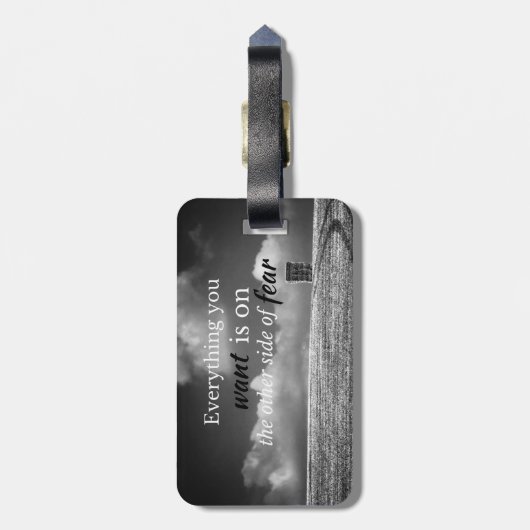 やる気を起こさせる引用文:欲しいものは… ラゲッジタグ (裏面縦)