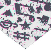 ゆがんだ楽譜とハートパターン ミディアムテーブルランナー (コーナー)