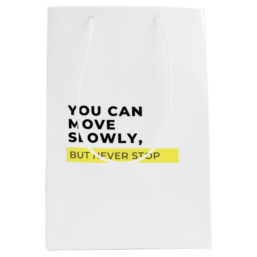 ゆっくり動けるが、決して動ストップくないやる気を起こさせる。 ミディアムペーパーバッグ (正面)