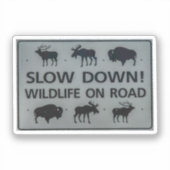 ゆっくり!道路標識の野生生物 シール (正面)