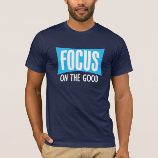 よいティーの焦点 Tシャツ