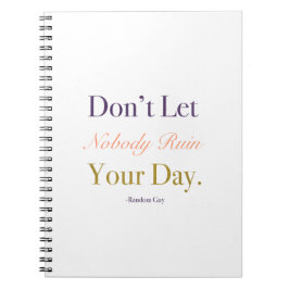 よい日のノートの金ゴールドのアクセント ノートブック