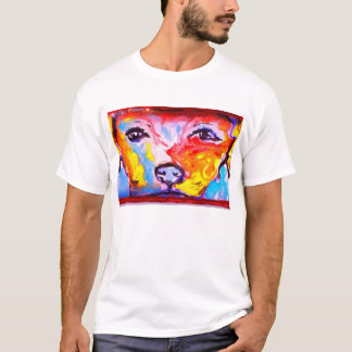 よい犬のクローズアップ Tシャツ