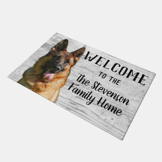 ようこそドイツの羊飼い犬ペットファミリー ドアマット (アングル)