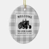 ようこそファミリ名ファームトラクタホワイトプレイド セラミックオーナメント (右)