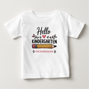 ようこそ幼稚園 パーソナライズド バックトゥスクール ベビーTシャツ