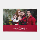 ようこそ文字と家族の写真、赤 ドアマット (正面)