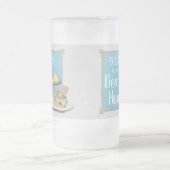 ようこそ私たちのビーチハウス – デザインNo 1 フロストグラスビールジョッキ (中央)