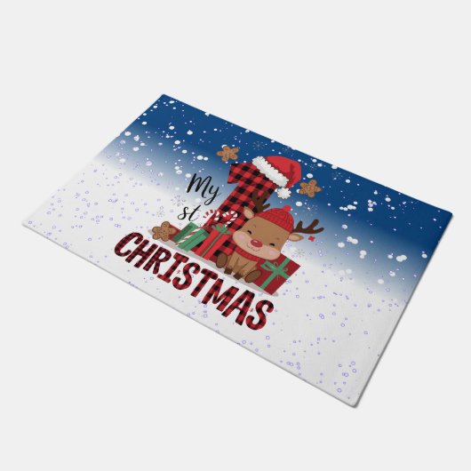 ようこそ私の1stクリスマスサンタハットホワイトスノー ドアマット (アングル)