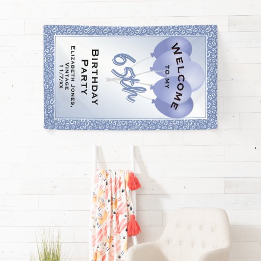 ようこそ第65番クール目の数字のパターン-青/白 横断幕 (インサイチュ)