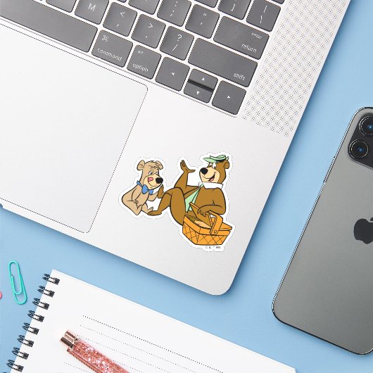 よぎクマとブーのピクニックスナック シール (ノートパソコンとiPhone)