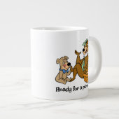 よぎクマとブーのピクニックスナック ジャンボコーヒーマグカップ (正面右)