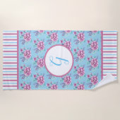 よくはしゃぐストライプとピンクの花束 ビーチタオル (正面)