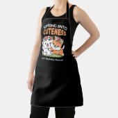 よくはしゃぐフラワークラウン付き犬 – おもしろい春テーマ エプロン (インサイチュ)