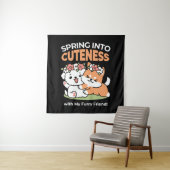 よくはしゃぐフラワークラウン付き犬 – おもしろい春テーマ タペストリー (インサイチュ)