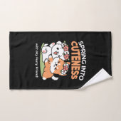 よくはしゃぐフラワークラウン付き犬 – おもしろい春テーマ ハンドタオル (ハンドタオル)