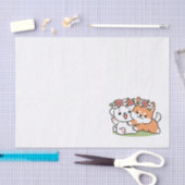 よくはしゃぐフラワークラウン付き犬 – おもしろい春テーマ 薄葉紙 (クラフト)