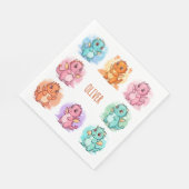 よくはしゃぐベビードラゴンパーソナライズされた スタンダードランチョンナプキン (角)