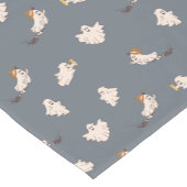 よくはしゃぐ幽霊ハロウィーンパターン ショートテーブルランナー (コーナー)