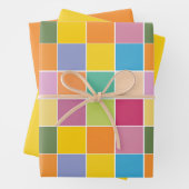 よくはしゃぐ春の市松模様に紙シートのラップ ラッピングペーパーシート (インサイチュ)