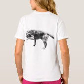 よくはしゃぐ現実主義 Tシャツ (裏面)