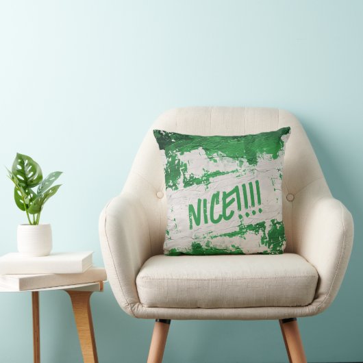 よくはしゃぐ緑「NICE!!!」 クッション (椅子)