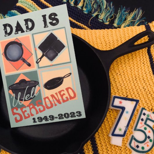 よく味付けされていない古い誕生日カード