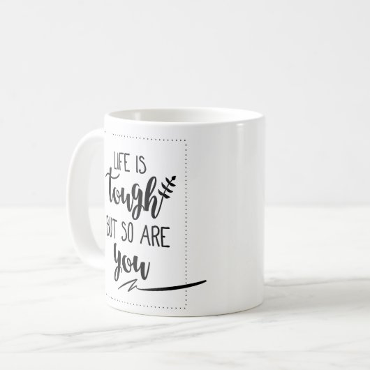 よく感動的な生命引用文: 生命は堅いです コーヒーマグカップ (正面左)