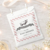 よだれかけ&リブBBQピンク素朴ギンガムベビーシャワー フェイバーバッグ (クリップ留めされた状態)