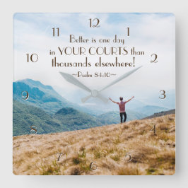 よりよい賛美歌の84:10はあなたの裁判所の聖書の1日です スクエア壁時計