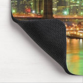 より低いマンハッタンおよびブルックリン橋の眺め マウスパッド (コーナー)