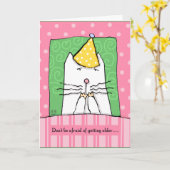 より古くの猫、ハッピーバースデーなる誕生日 カード (黄色い花)