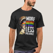 より多くのプライドより少ない偏見Lgbtのゲイ誇りを持った同盟国 Tシャツ (正面)