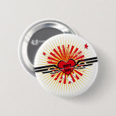 "より多くの愛" 缶バッジ (正面&裏面)