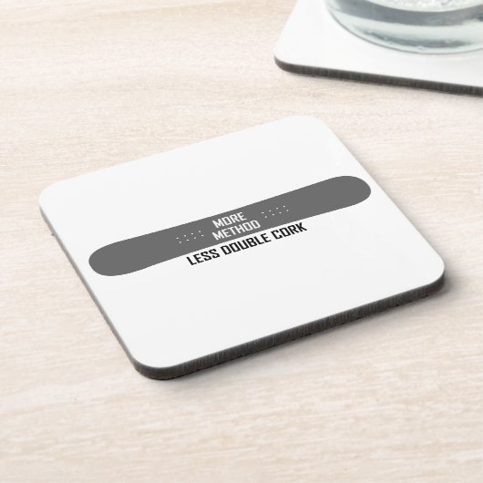 より多くの方法より少ない二重コルク コースター (左側)