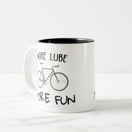より多くのLubeより多くのおもしろいサイクリング ツートーンマグカップ (正面左)