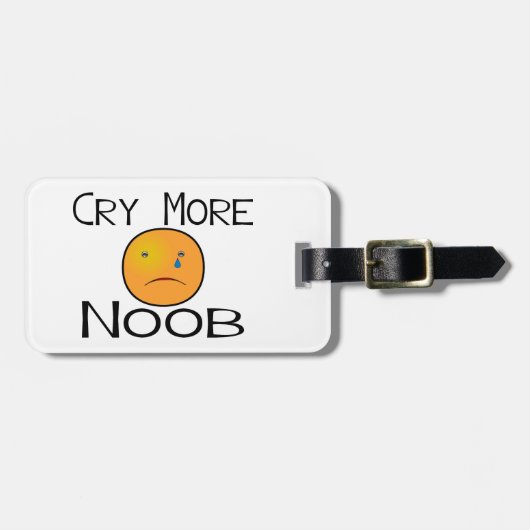 より多くのNoobは叫びます ラゲッジタグ (正面横)